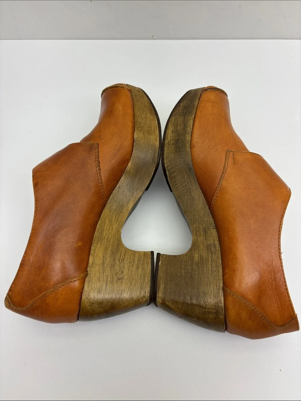 Rachel Comey Leather Buckle Slip-On Loafers in Cognac, SZ 6, box 11